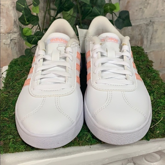 NWT Girls Adidas VL Court 2.0 K Athletic Shoe - Picture 4 of 5